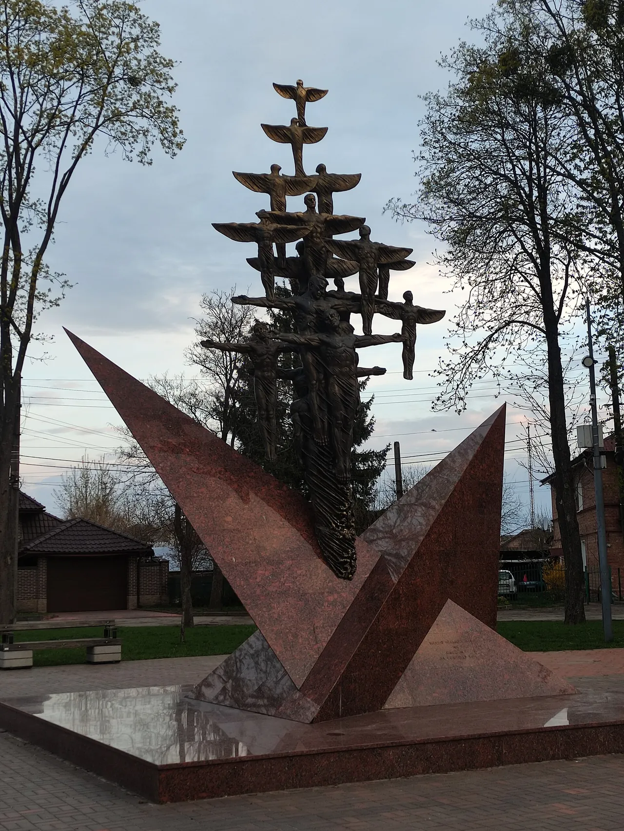 Пам'ятник Героям Небесної Сотні, Суми